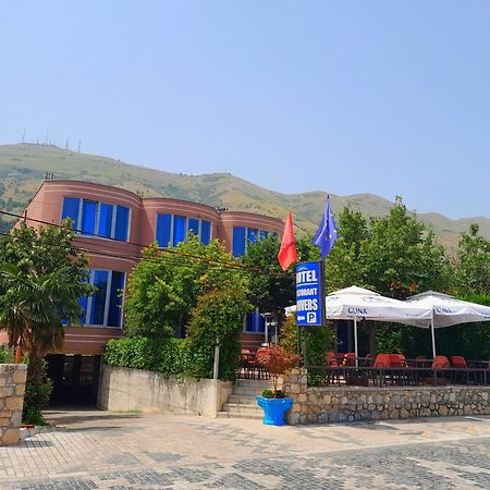 Hotel Restaurant Univers Shkodër Exterior foto